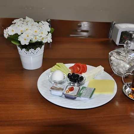 מלון Sinal קוג'לי